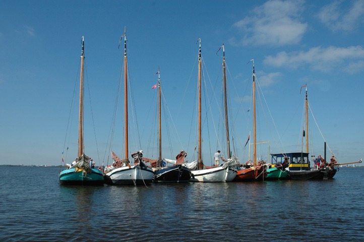 Kleine skûtsjewedstrijden in de Spiegel der Zeilvaart